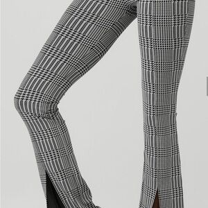 ALO Stylish Black and gray Plaid Women's Pants